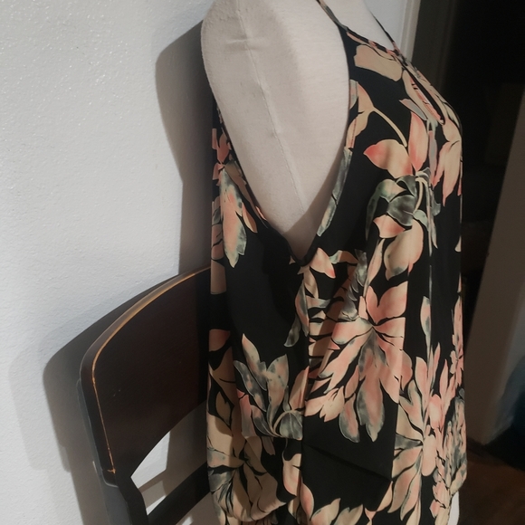 Floral Print Chiffon Tank - Picture 2 of 4